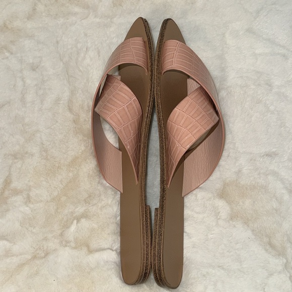 Forever 21 Croc Vegan Leather Slides Sandals Pink Women’s Size 9 - Picture 6 of 9